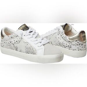 Vintage Havana Women’s Kate Sneaker in gold and snakeskin size 11. Never worn.